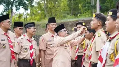 Kegiatan Kepramukaan dapat menumbuhkan semangat gotong royong