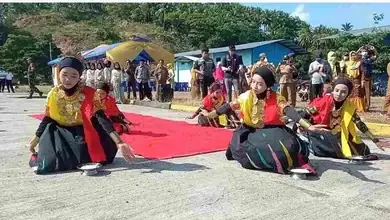 Tari Padduppa To Battu Meriahkan Penyambutan Rombongan Doctor Share