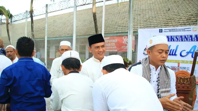 Warga Binaan Lapas Banyuwangi Gelar Salat Id dan Pemotongan Hewan Kurban