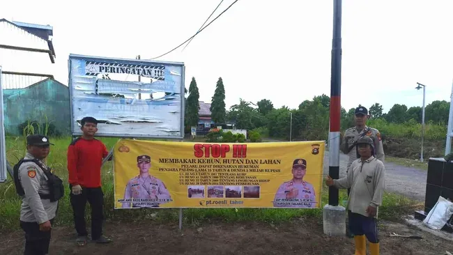 Polsek Tanjung Raja Gencar Lakukan Upaya Mitigasi Karhutla Untuk Mencegah Bencana