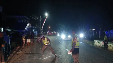 Melaju Melebihi Marka Jalan, Mitsubishi Xpander Tabrak Honda Vario