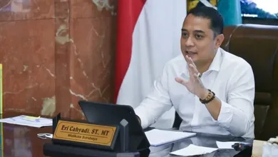 Ini Langkah Wali Kota Eri Atasi Ancaman Kebakaran Pada Musim Kemarau di Surabaya