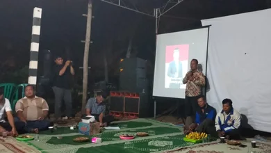 Warga Kompak Bangun Posko Pemenangan Cakades Sumbermulyo Suhardi