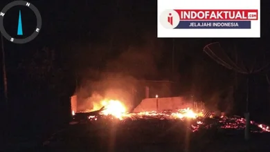 Sebuah Rumah habis dilalap Sijago Merah
