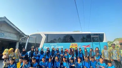 Lewat Field Trip, Pelajar SMPN 3 Rantau Panjang OI Belajar di Graha Teknologi Sriwijaya dan Naik LRT Palembang