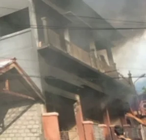 Satu Unit Rumah Kelurahan Jati Terbakar, Kota Ternate.