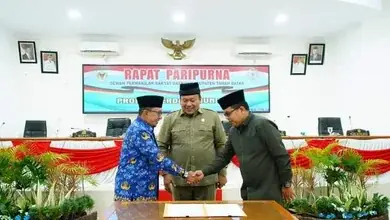 DPRD Tanah Datar Gelar Rapat Paripurna Penetapan Propemperda