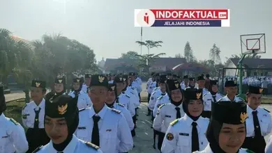Pelantikan Paskibra Angkatan ke 16 dan 17 SMAN 1 Lempuing Jaya Berjalan Dengan Sukses