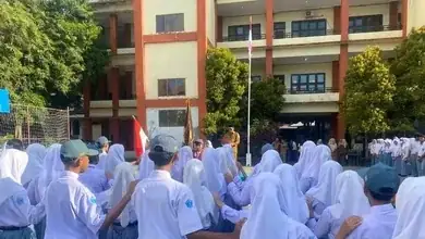 Upacara Bendera Dan Pelantikan OSIS SMN 1 Kota Ternate, Senin 13 November 2023.