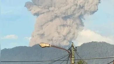 Erupsi Gunung Api Dukono PMI Halmahera Utara Menyediakan Masker Pada Anak-Anak