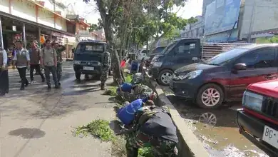 Jelang HUT Ke 78 Kodam II/Sriwijaya, Kodim 0402/OKI Laksanakan Karya Bakti Di Pasar Kayuagung