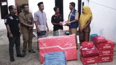 Dinsos-Selayar-Kembali-Salurkan-Bantuan-Tanggap-Darurat.jpg
