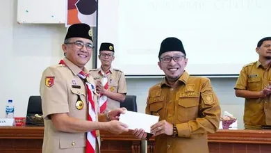 bupati eka rakerran pramuka