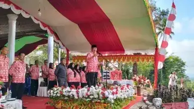 Dipimpin Sekwan, Pegawai DPRD Kotamobagu Ikuti Apel Perdana di Bukit Ilongkow