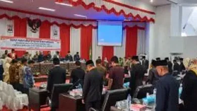 Ketua DPRD Kotamobagu Meiddy Makalalag Sampaikan Belasungkawa untuk Suwarsono Warsidi