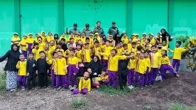 Tanamkan Cinta Hutan pada Siswa SD, Perhutani Berikan Edukasi Lingkungan Ajak Menjadi Sahabat Hutan di Banyuwangi