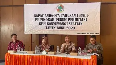 Perhutani KPH Banyuwangi Selatan Gandeng Dekopinda dan Diskop Usaha Mikro dan Perdagangan Gelar RAT Primpokar