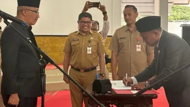 Firmansyah Mokodompit Resmi Jabat Sekretaris DPRD Kotamobagu, ini Kata Walikota