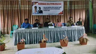Ketua DPRD Kotamobagu Menghadiri Musrenbang Desa Poyowa Besar 2