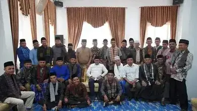 Jamaah Tarekat Syattariyah Apresiasi Bupati Tanah Datar Eka Putra