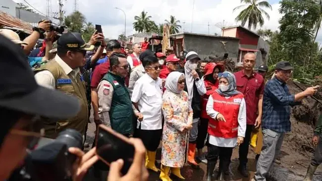 Jusuf Kalla Meninjau Lokasi Terdampak Banjir Bandang dan Galodo
