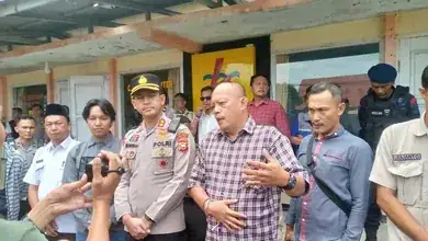 Warga Dua Kecamatan Nasal dan Maje Demo Akibat Sering Mati Lampu Di PLN Rayon Bintuhan.