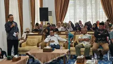 IKTD Batam Serahkan Bantuan ke Tanah Datar