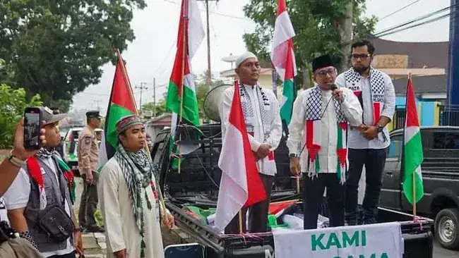 Aksi Damai Menuntut Kemerdekaan Palestina di Gelar di Tanah Datar