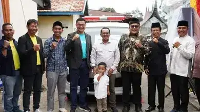 Pemkab Tanah Datar Terima CSR Dari BNI 1 Unit Ambulance