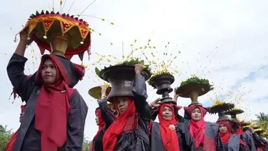 Festival Bungo Inai Momentum Masyarakat Nagari Rambatan Bangkit Pasca Bencana