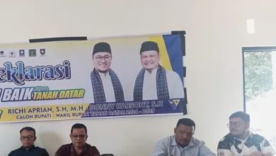 Sekretaris DPD Nasdem Tanah Datar Berikan Keterangan Terkait Surat Shadiq Pasadigoe