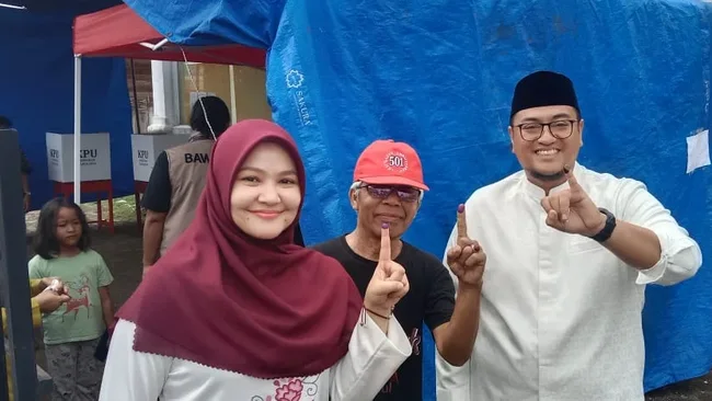 Calon Bupati Richi Aprian Gunakan Hak Suaranya dan Berharap Proses Demokrasi Berjalan Aman
