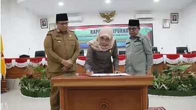 DPRD Tanah Datar Gelar Rapat Paripurna Perubahan Propemperda 2025