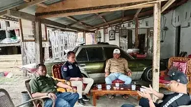 Advokat Yusri Yance,SH,MH. Silaturahmi ke Sekretariat PJKIP Tanah Datar