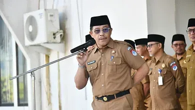 Sekda Boltim Pimpin Apel Kerja Tegaskan Pentingnya Penegakan Disiplin ASN