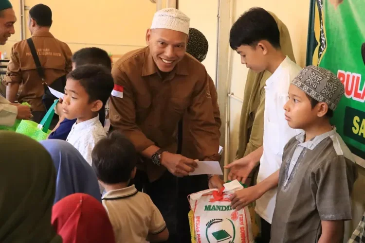 Satwar Polres Labuhanbatu menyalurkan puluhan paket ramadhan berisi makanan berbuka, snack, beras dan tali asih kepada anak yatim piatu serta perwakilan BKM di Rantauprapat. Kegiatan sosial di bulan suci Ramadhan 1447 H.