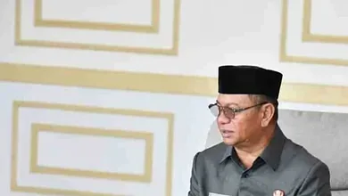Program Jebol Gisa 3T Kemendagri antar 10.000 KTP elektronik ke Boltim. Bupati Oskar Manoppo terima langsung, wujud kepedulian pemerintah untuk warga terpinggirkan.
