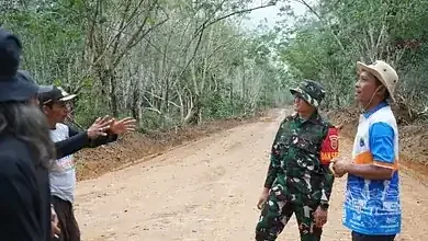 Dansatgas TMMD Ke-128 Kodim 0402 OKI Tinjau Progres Pekerjaan di Desa Pematang Sukatani