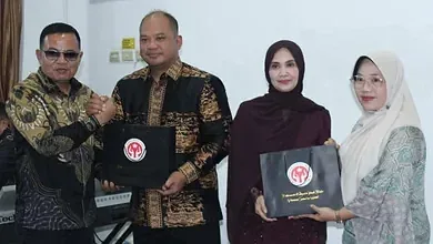 Anton Yondra Puji Penguasaan Wilayah Letkol Agus Priyo: Selalu Hadir Bersama Masyarakat Tanah Datar dan Ucapkan Selamat Datang Kepada Dandim yang Baru