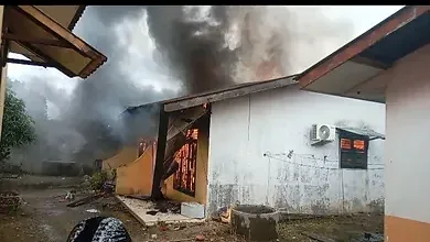 Tiga Unit Rumah Kontrakan di Labuhanbatu Ludes Terbakar, Kerugian Ditaksir Capai Rp 400 Juta Â