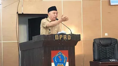 wabup argo v sumaiku hadiri paripurna apbd 2027 boltim