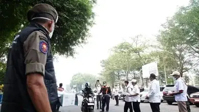 Bupati Eka Putra Imbau Masyarakat Kurangi Kegiatan di Luar Ruangan