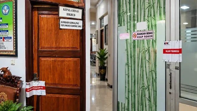 Empat Dinas Boltara Jadi Sorotan Setelah Segel Bertuliskan 'Dalam Pengawasan KPK' Terpasang