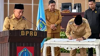 Ranperda Pedoman Pemilihan Sangadi Ditetapkan, Pemkab Boltim Tekankan Demokrasi Desa yang Jujur dan Berintegritas