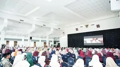 Seminar Pendidikan Resmi Dibuka Bupati Eka Putra Dorong Guru Tingkatkan Kompetensi dan Literasi Digital
